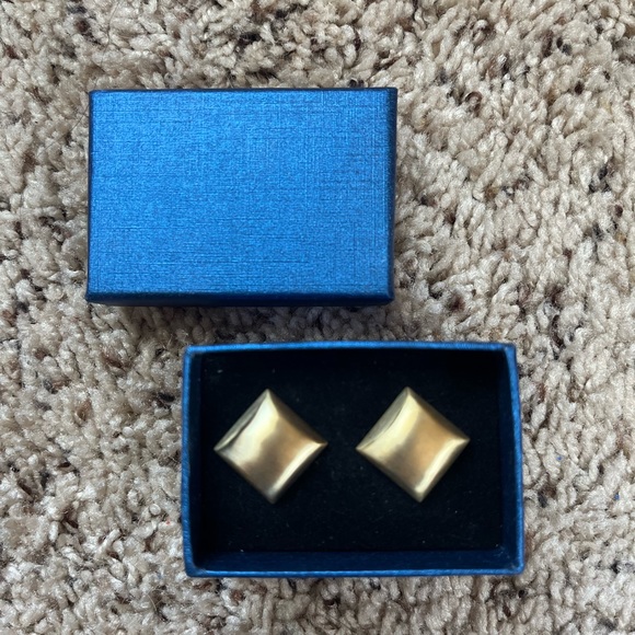 Gold Square Engravable Cufflinks - NEW in box - Picture 1 of 2